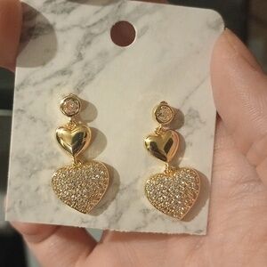 ♥️ C 5 / $20 Gold Heart Earrings with Crystals